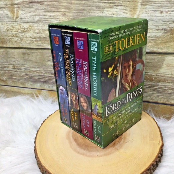Vntg Lord of the Rings The Hobbit Boxed Book Set - Picture 3 of 12